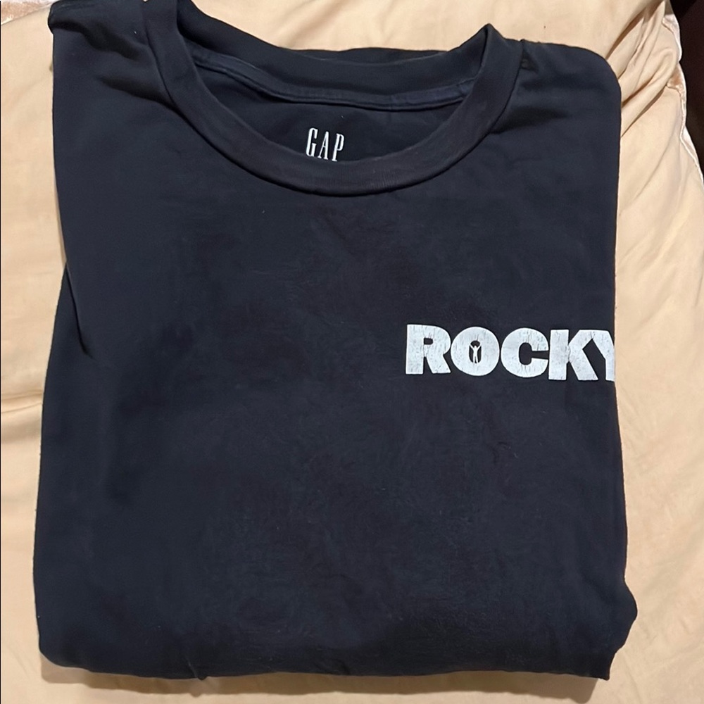 GAP Black Short Sleeve men’s Medium short sleeve Tee